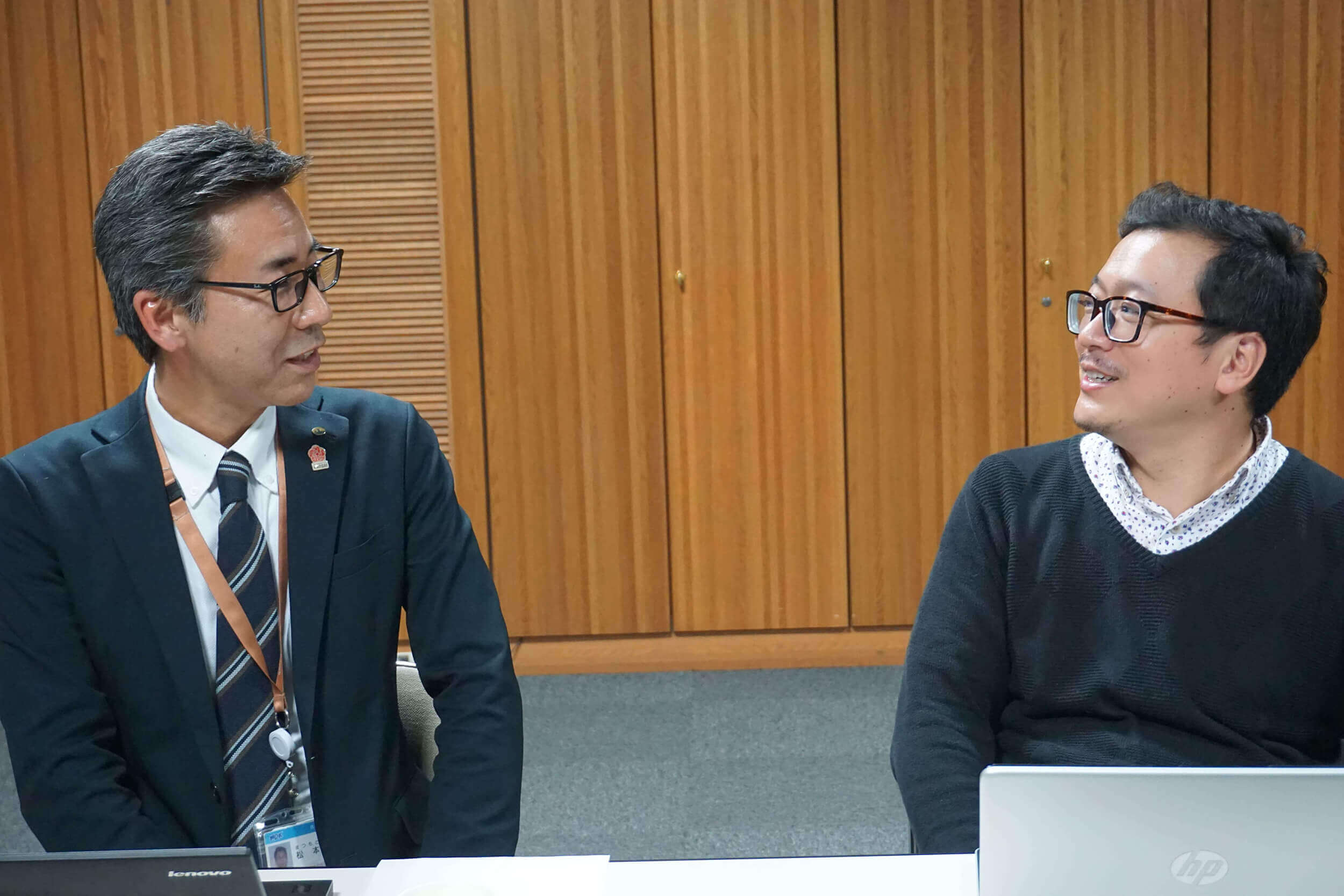事例写真:日本電通株式会社 松本 氏 / 株式会社L.I.T 紙田 氏