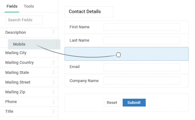 Screenshot of a web form being created by selecting fields inside Bigin–Bigin by Zoho CRM.